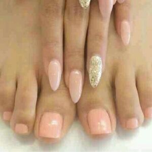 Meet your Posher, Lacy